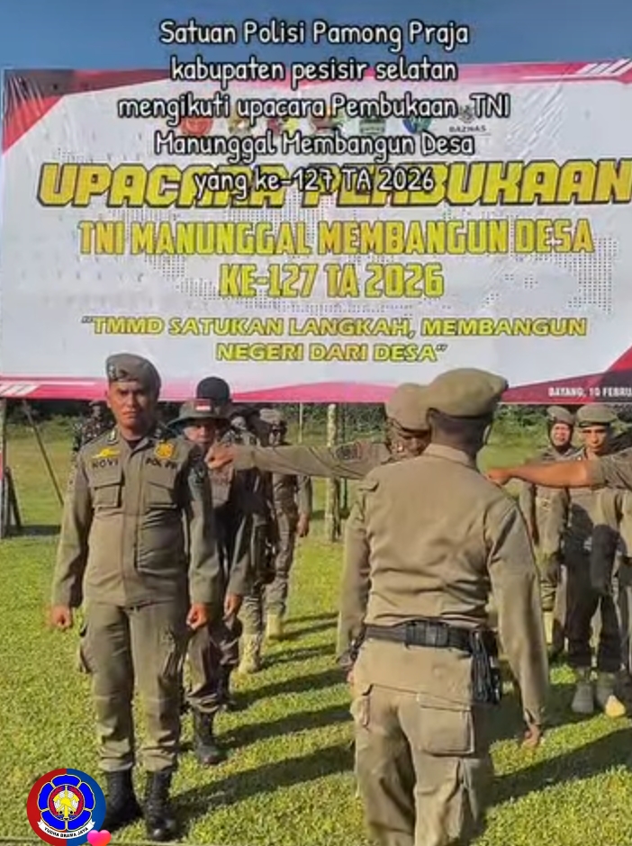Upacara Pembukaan Kegiatan TNI Manunggal Membangun Desa (TMMD)