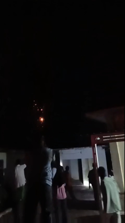 KEBAKARAN DI BELAKANG RUMAH WARGA