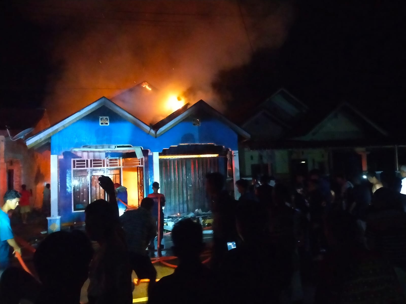 KEBAKARAN RUMAH DI TAPAN.