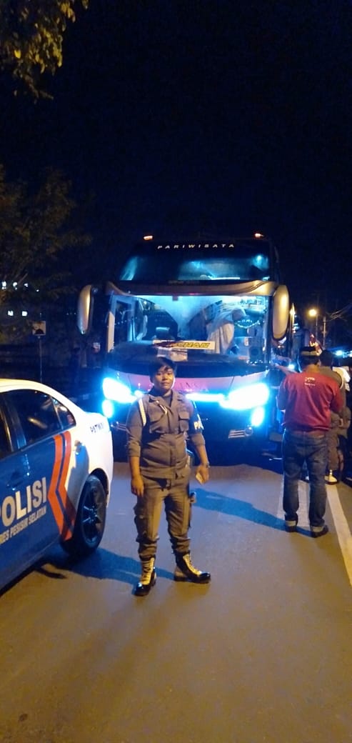 Satpol PP PAM  Kedatangan Jamaah Haji