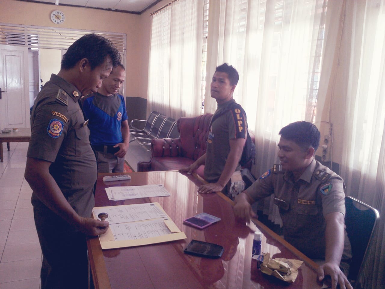 Pelayanan adminitrasi Surat Pertanggung Jawaban  terhadap Satuan polisi Pamong Praja Sumbar