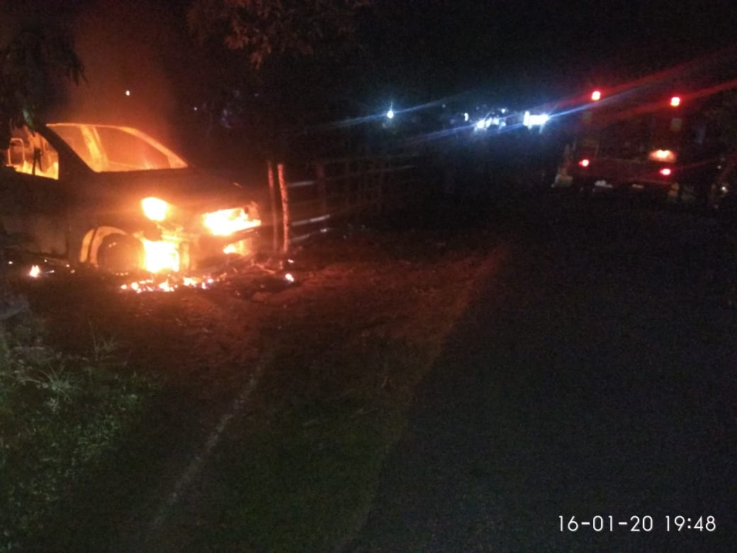 Kebakaran 1 unit Mobil DATSUN 