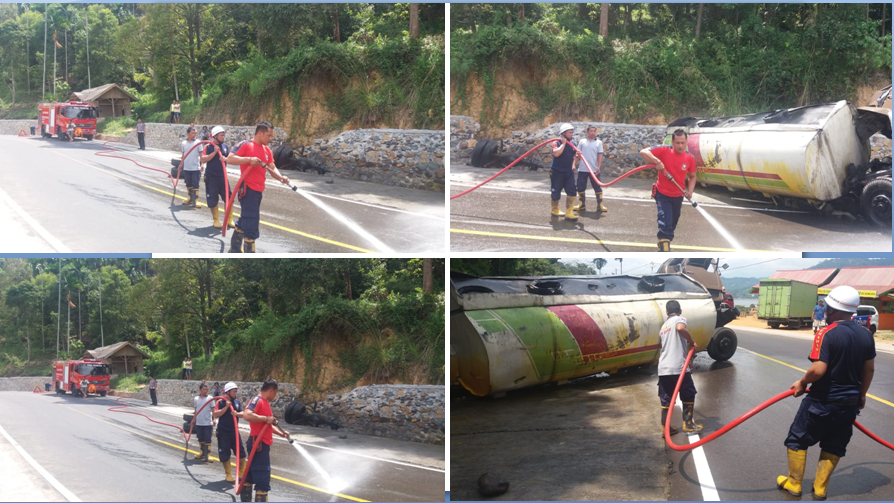  Penyemprotan di jalan Bukit Pulai Batang Kapas